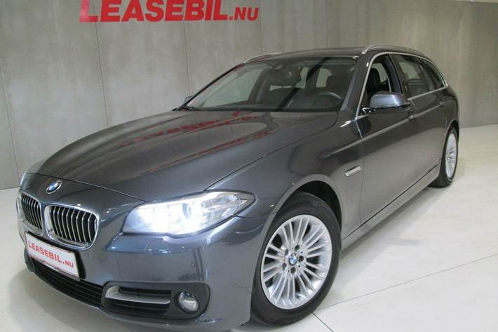 Grå BMW 530d fra 2016