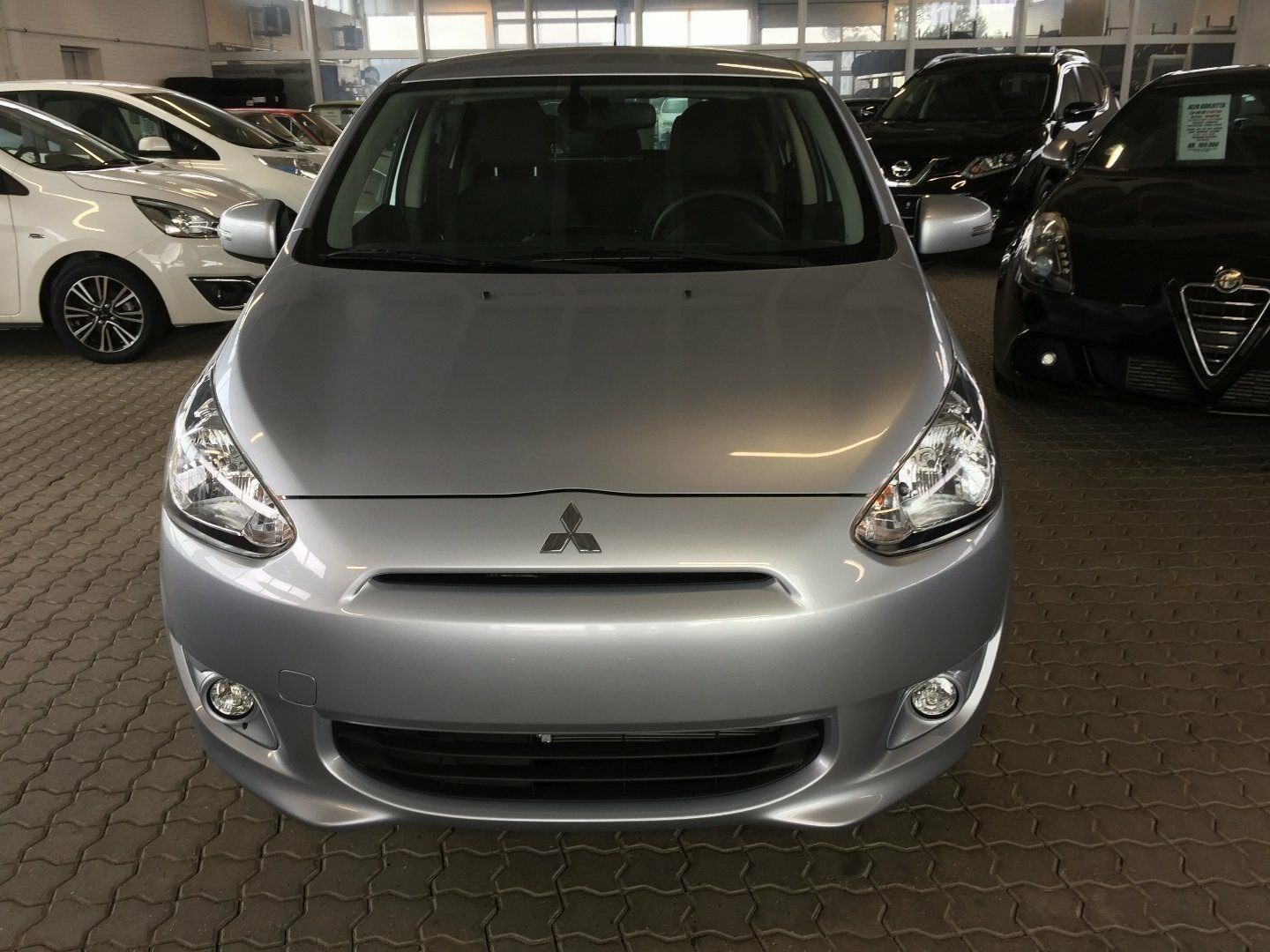 Guide til Mitsubishi Space Star 1.2 ClearTec Top (Årgang 04/2016 - 08/2018)