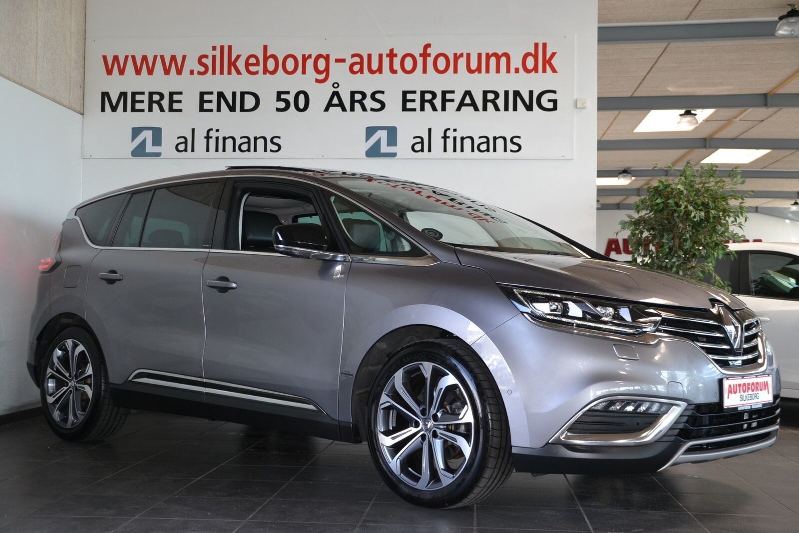 Guide til Renault Espace ENERGY TCe 225 Initiale Paris EDC (Årgang 07/2017 - 08/2018)