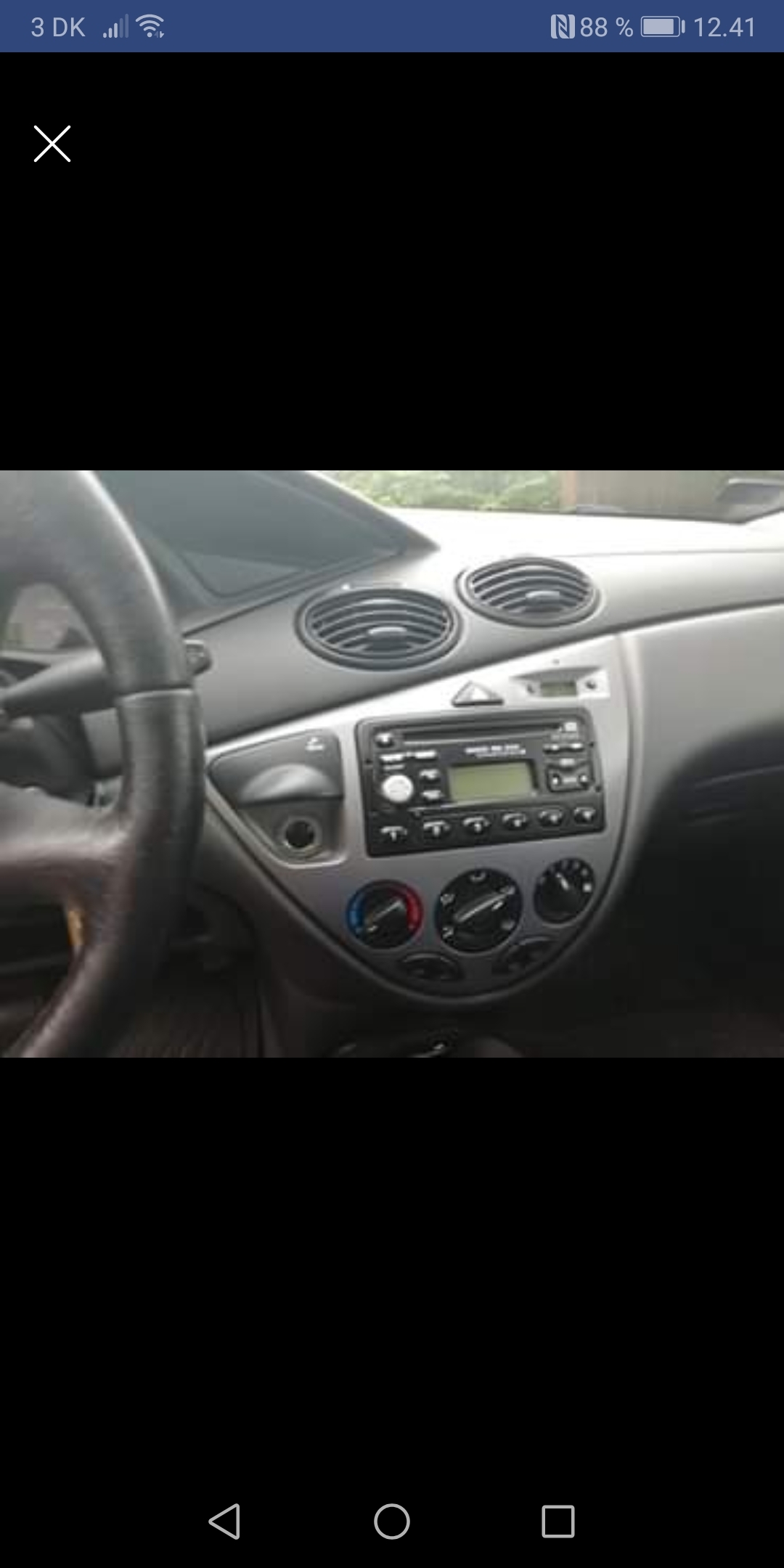 Grøn Ford Focus fra 1999