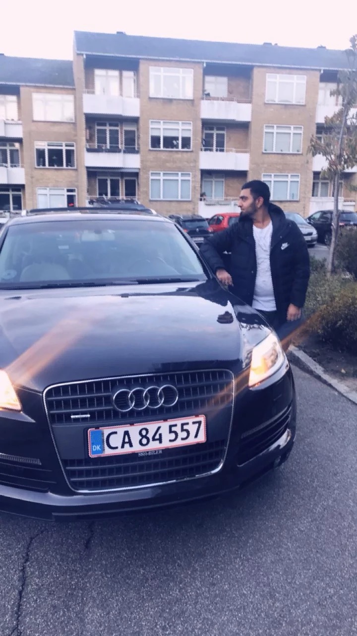 Sort Audi Q7 fra 2007