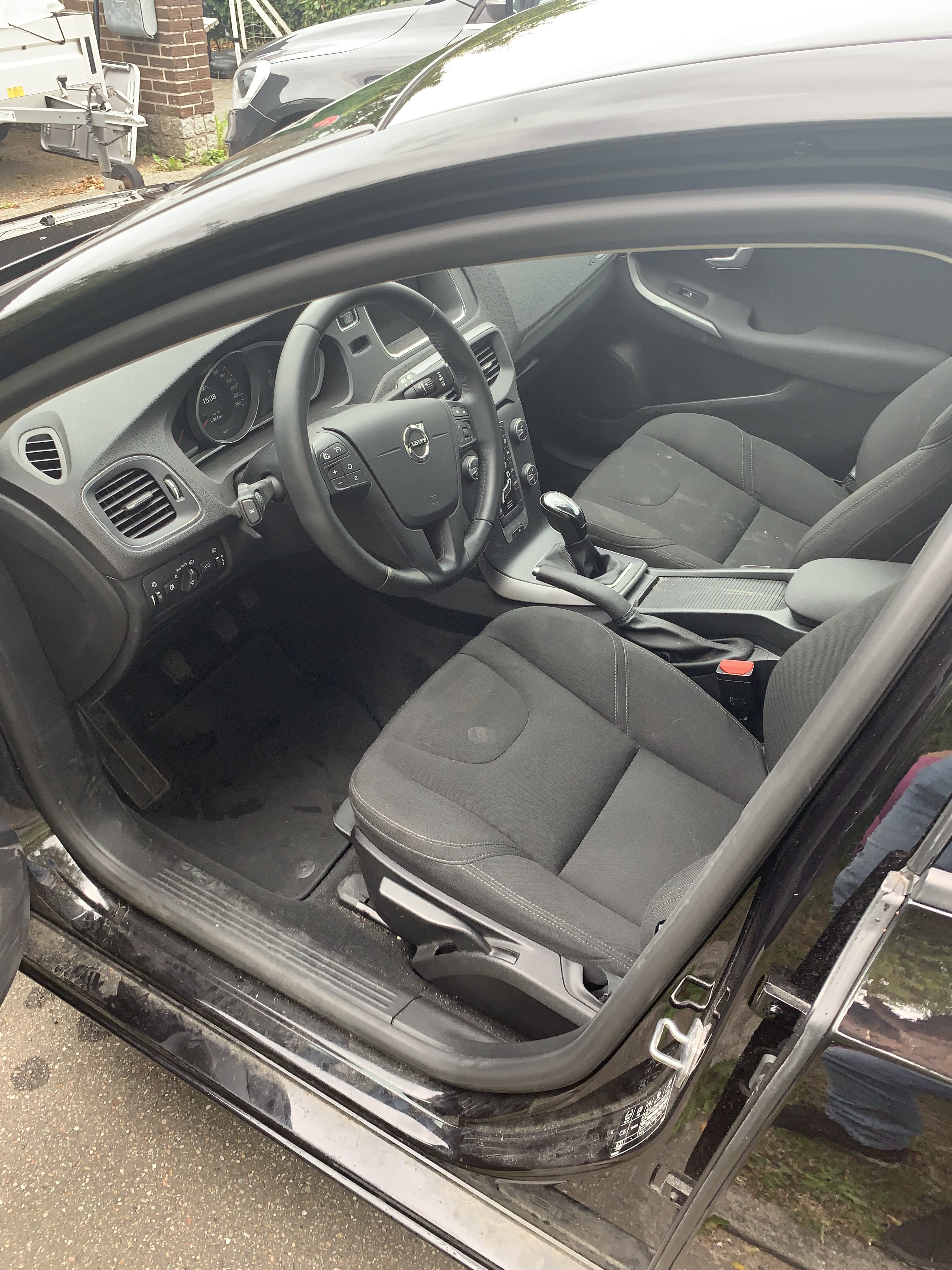 Sort Volvo V40 fra 2018