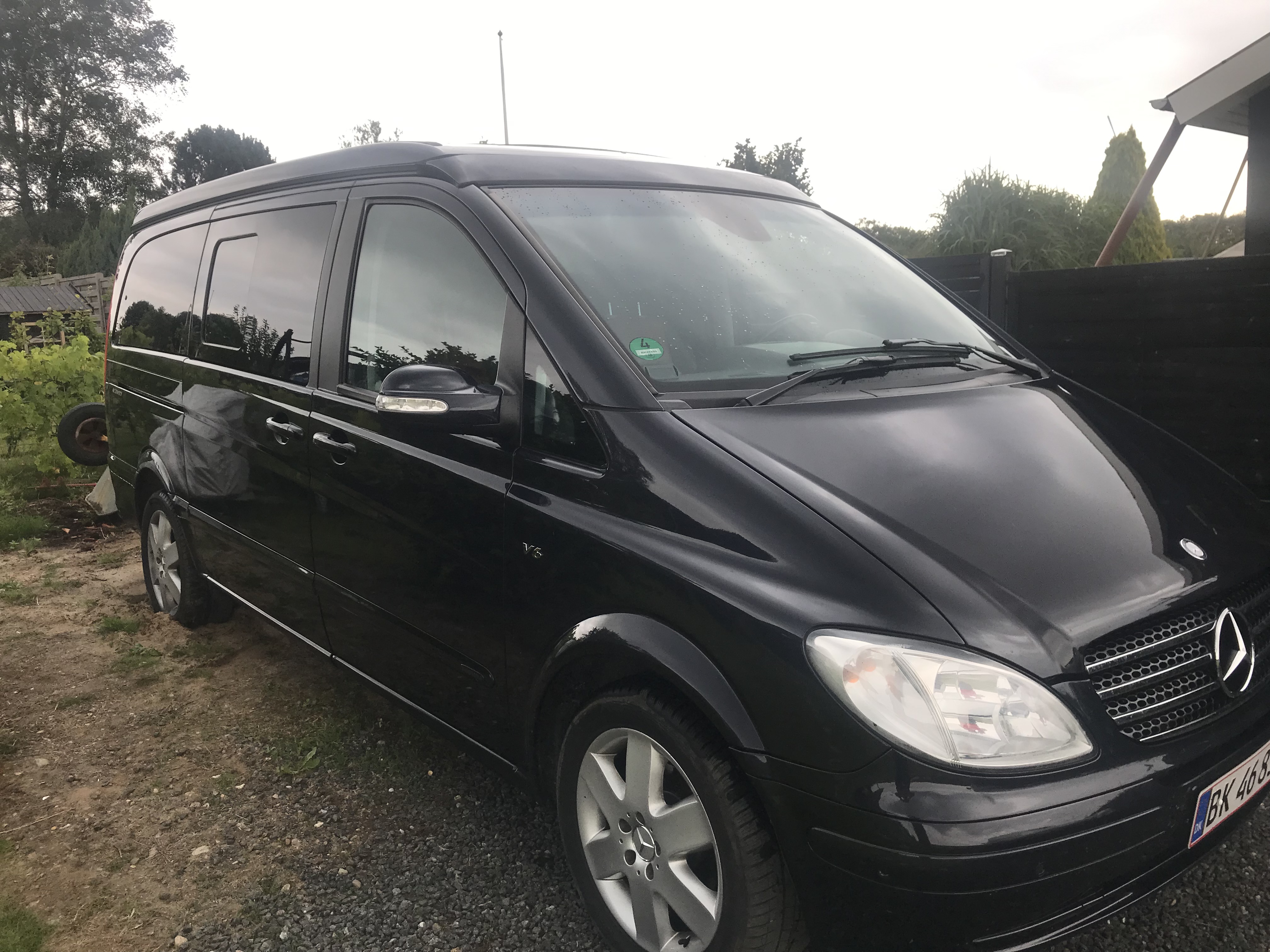 Sort Mercedes Viano fra 2007