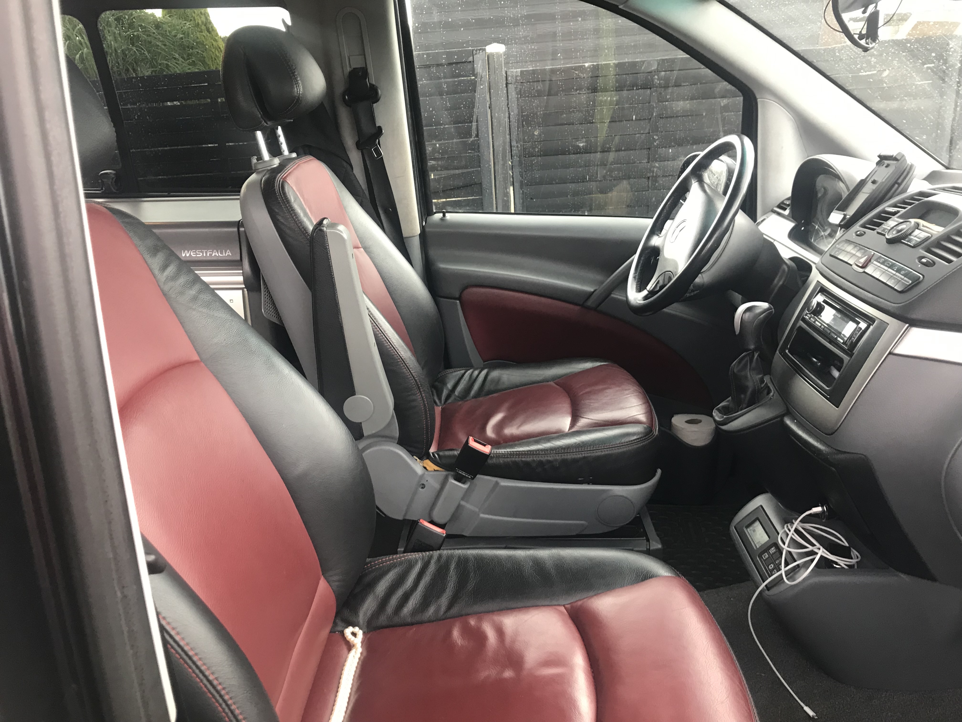 Sort Mercedes Viano fra 2007