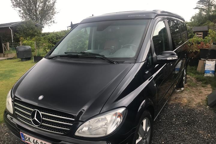 Sort Mercedes Viano fra 2007