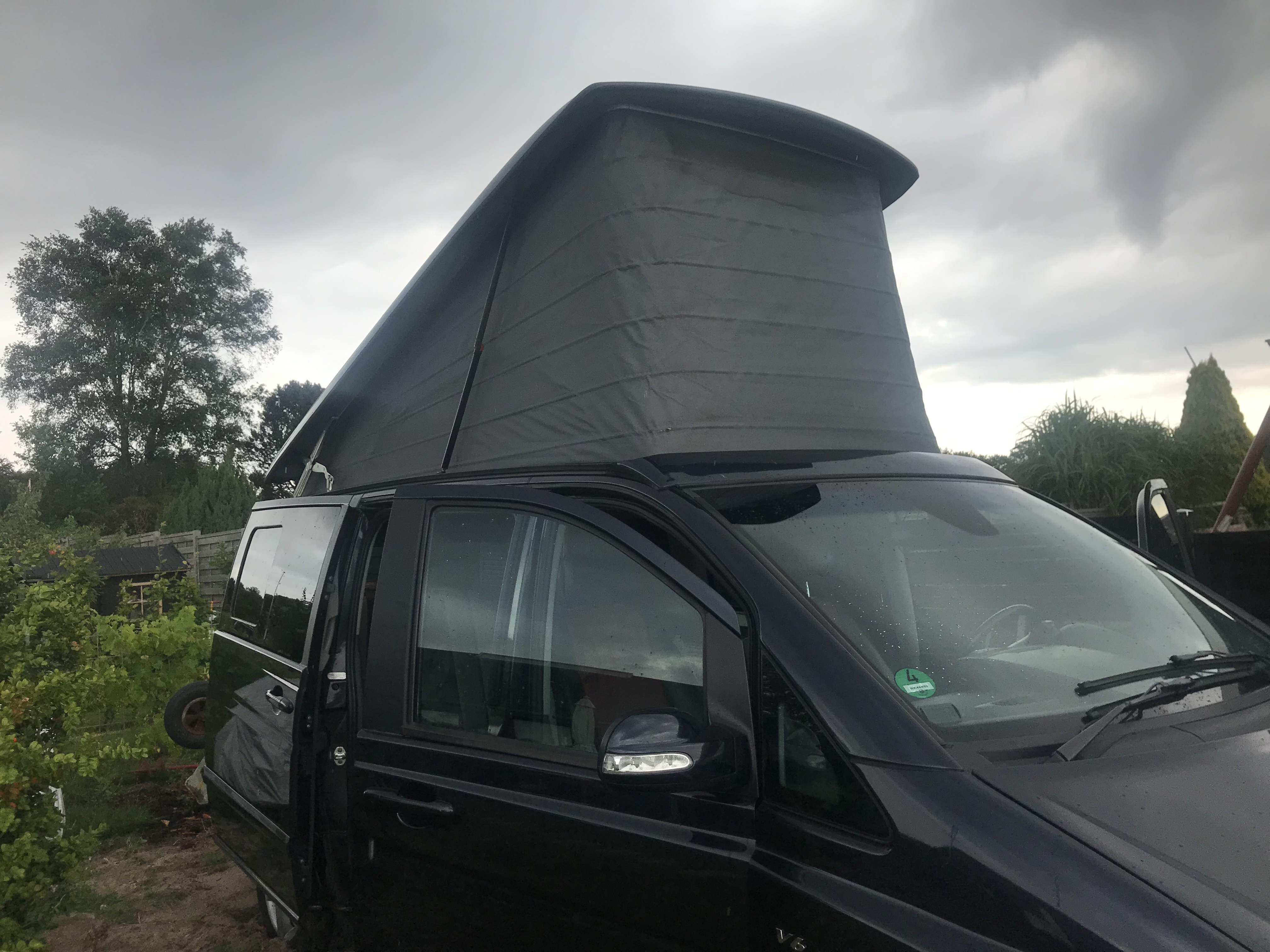 Sort Mercedes Viano fra 2007