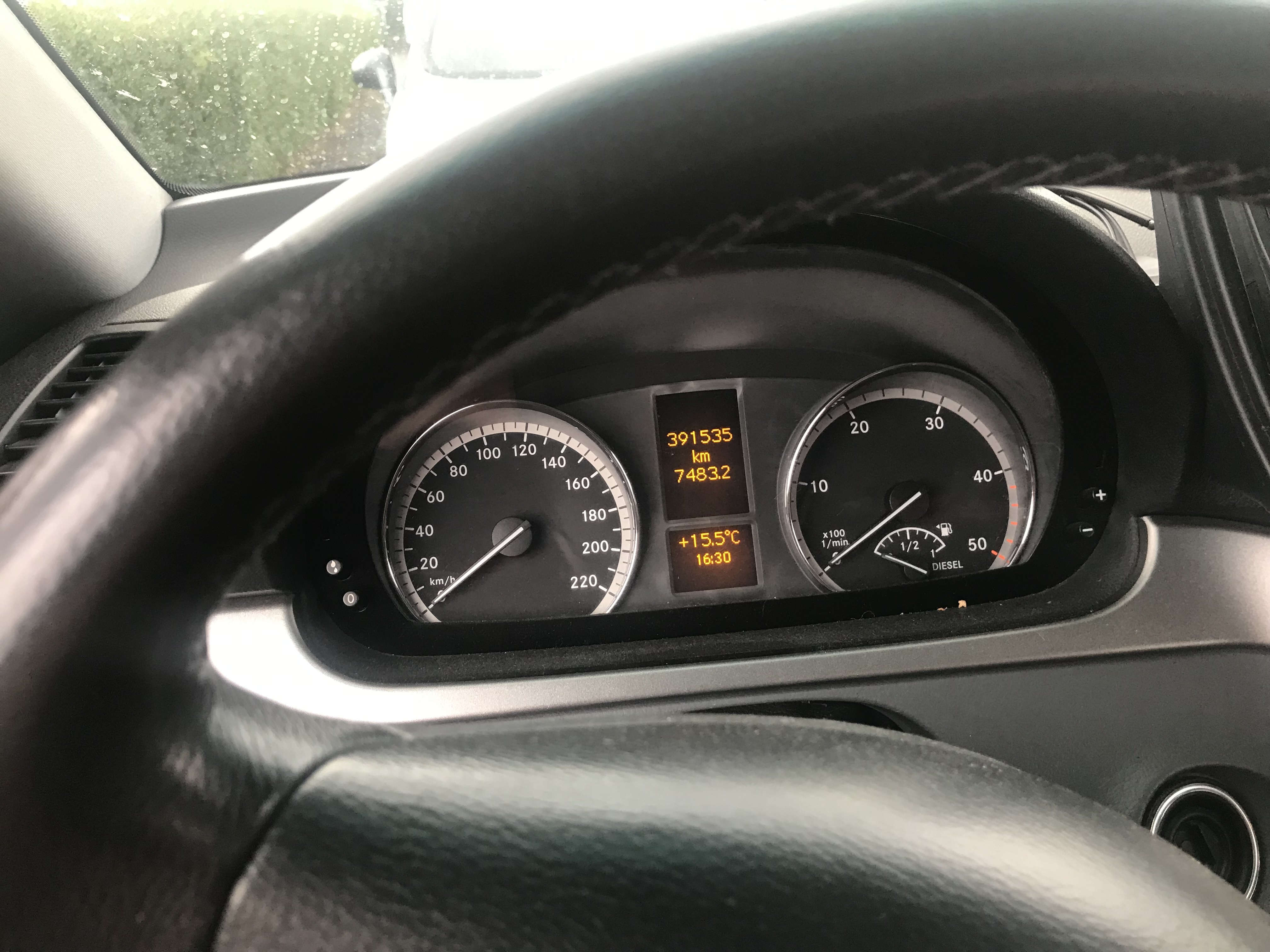 Sort Mercedes Viano fra 2007