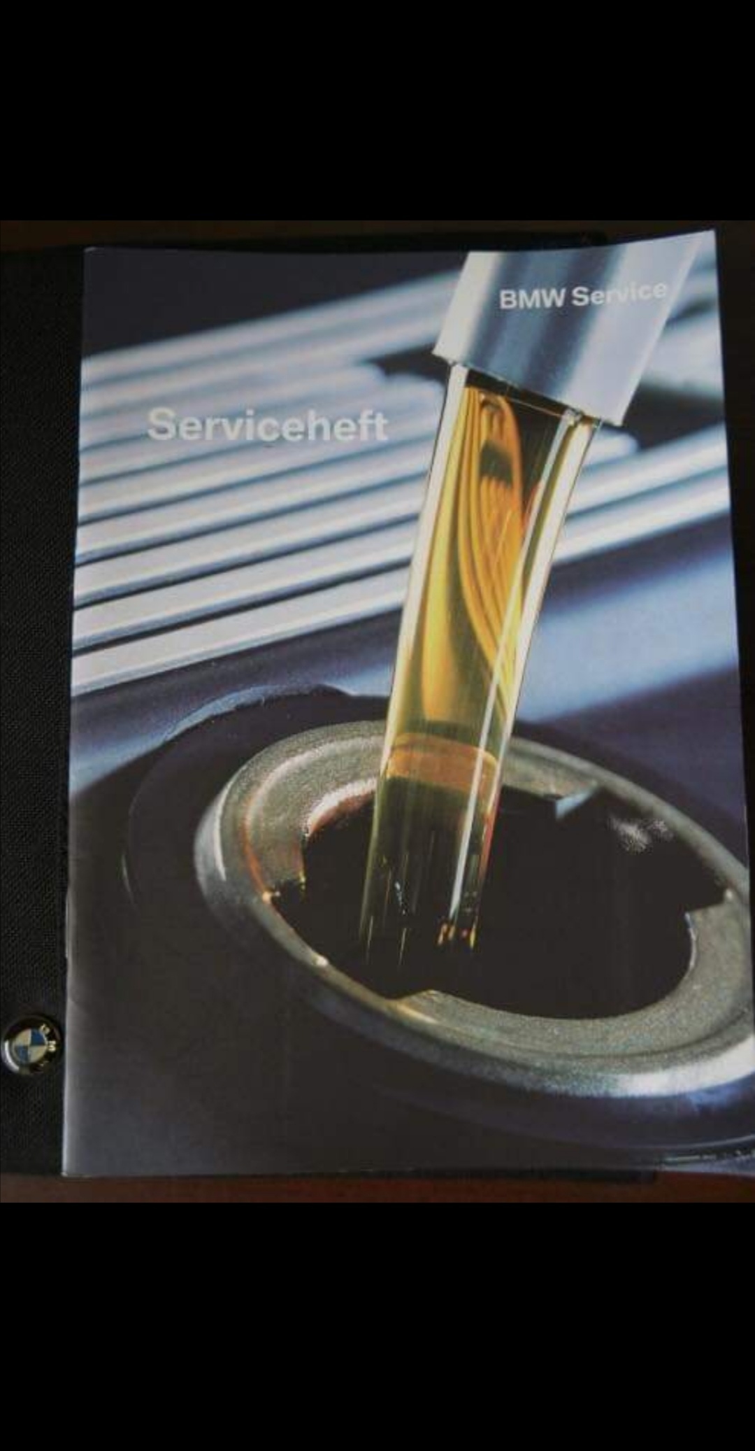 Sølv BMW 318 fra 2008