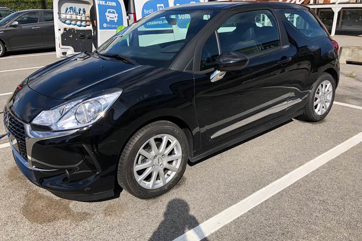 Sort DS DS 3 fra 2018