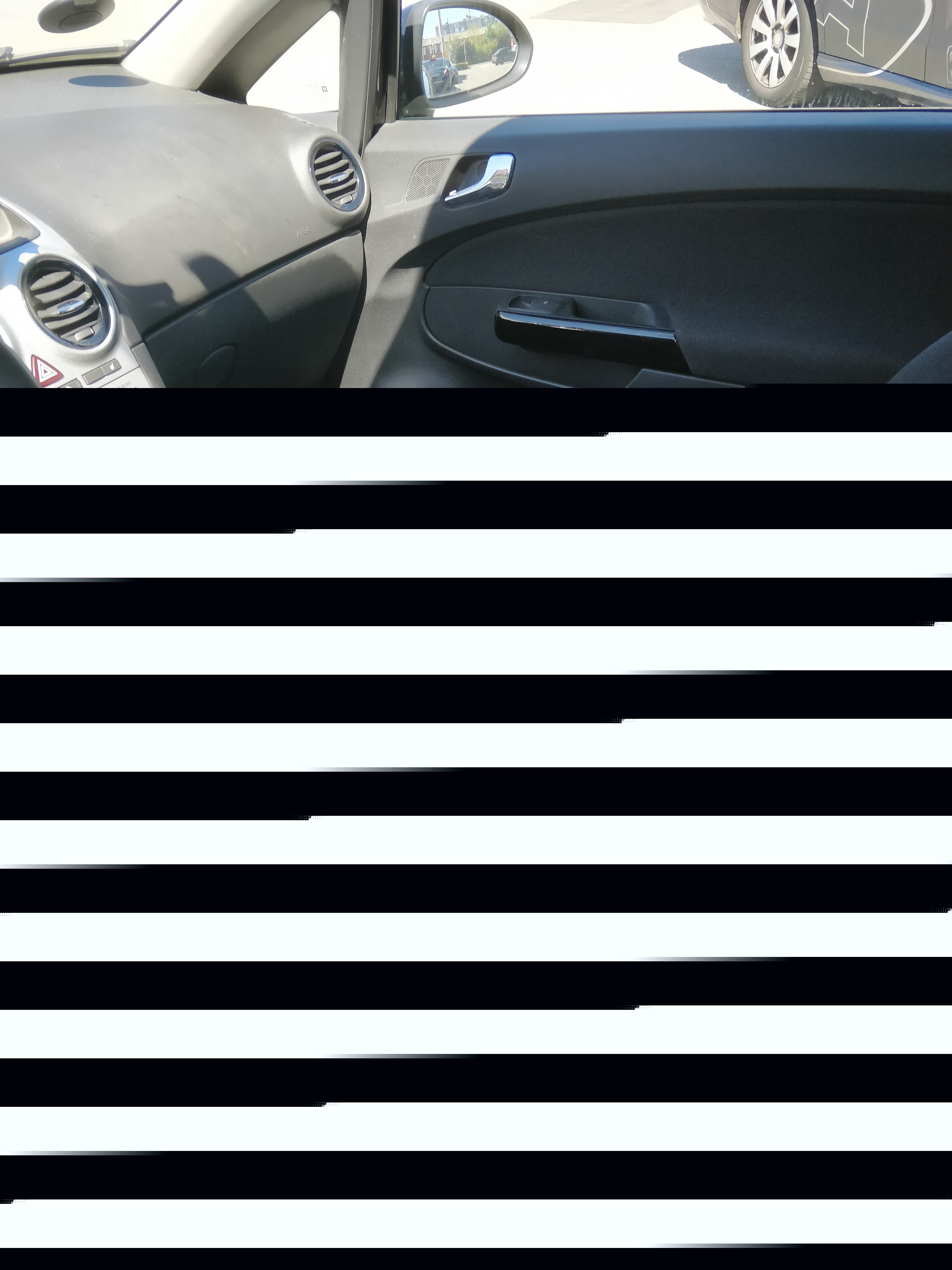Sort Opel Corsa fra 2013