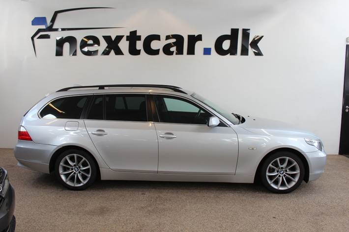Grå BMW 530d fra 2006
