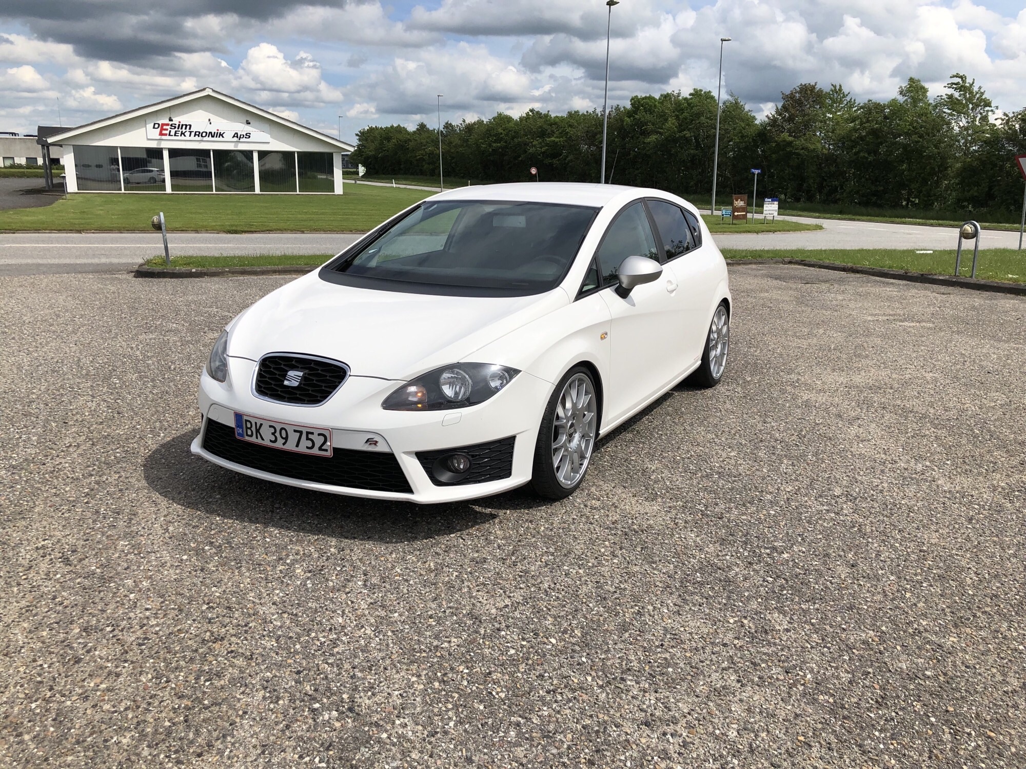 Hvid Seat Leon fra 2011