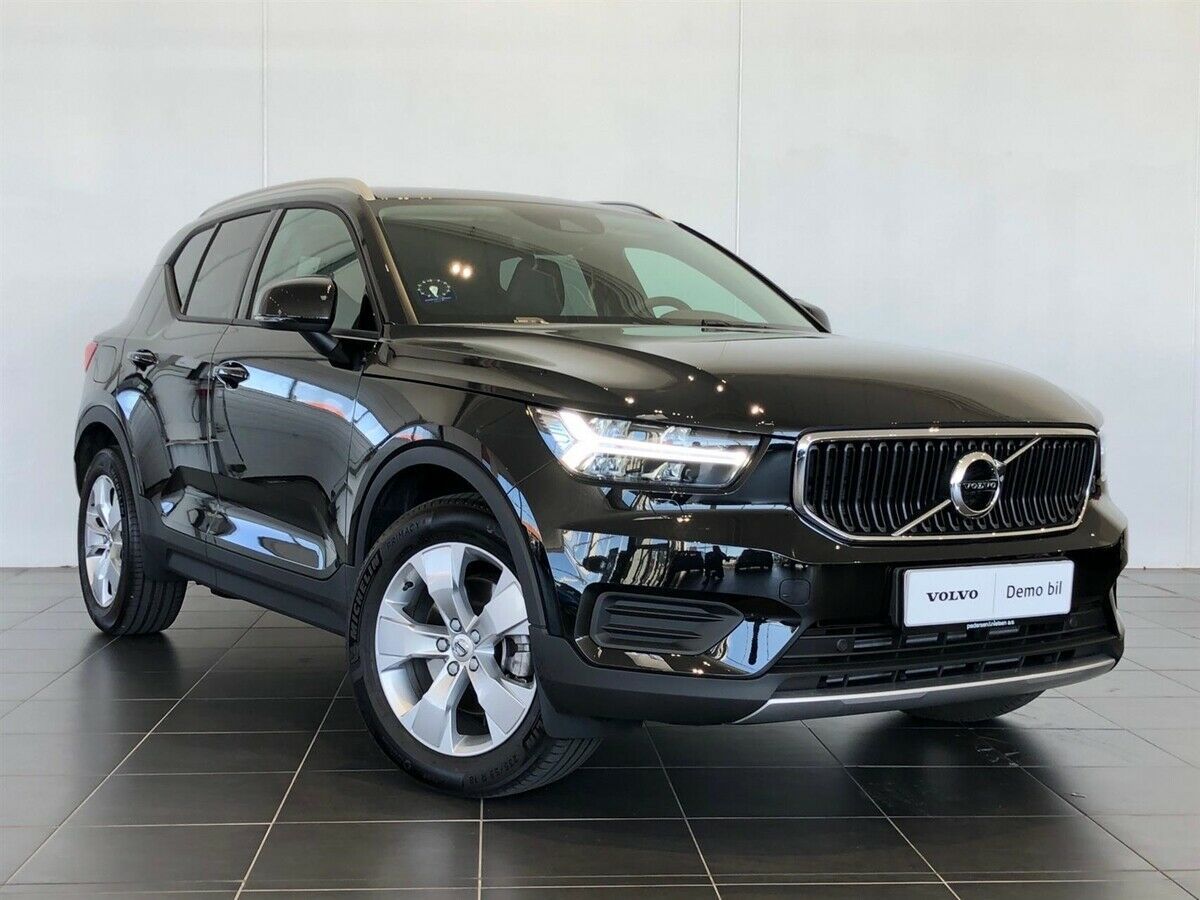 Sort Volvo XC40 fra 2019