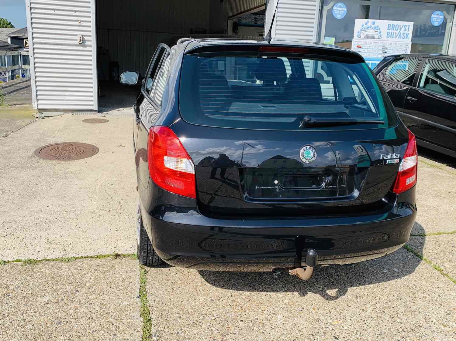 Sort Skoda Fabia fra 2010
