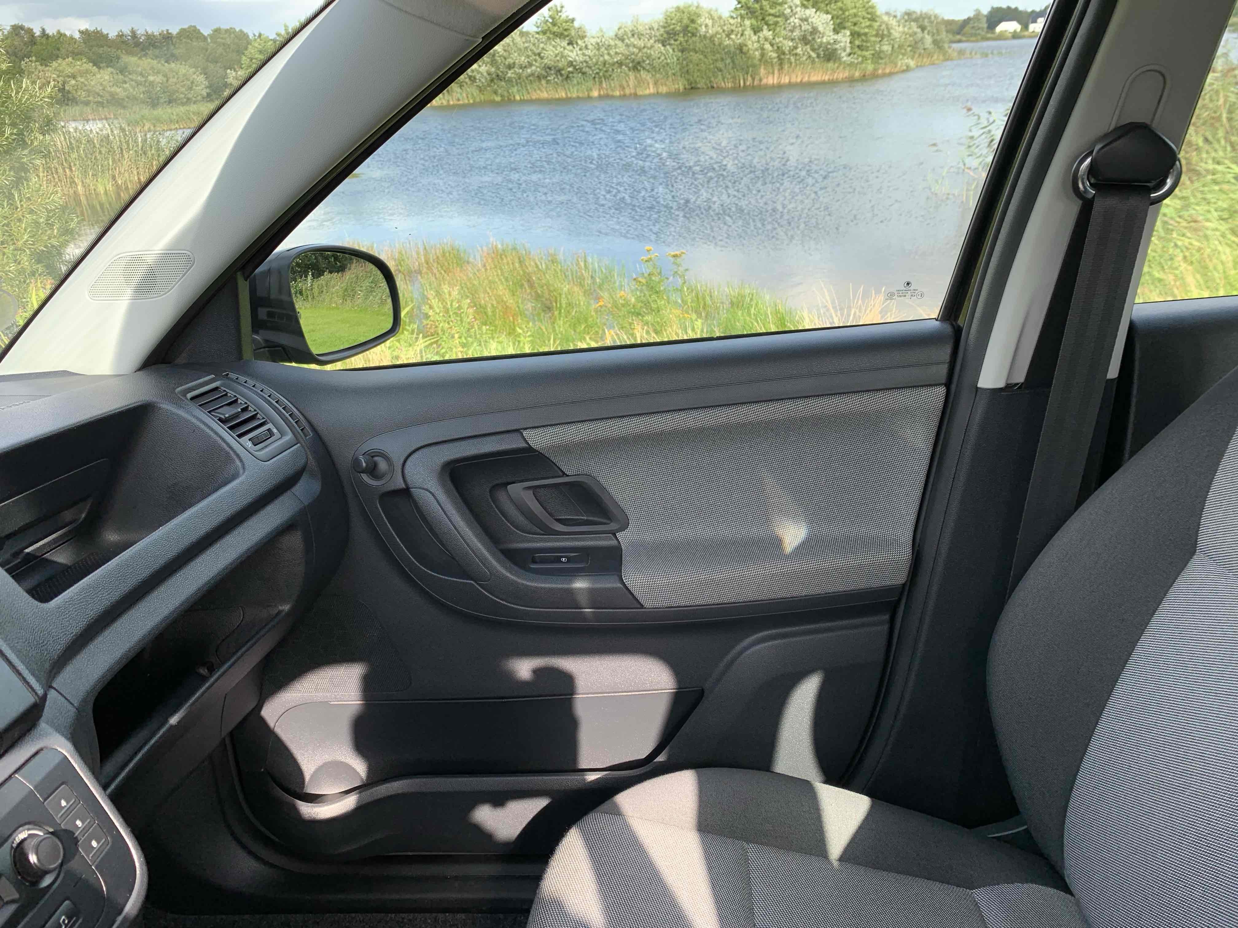 Sort Skoda Fabia fra 2010