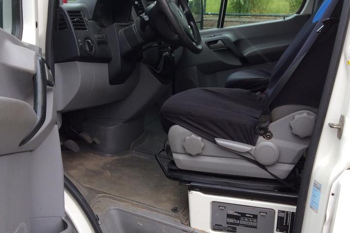 Hvid VW Crafter fra 2007