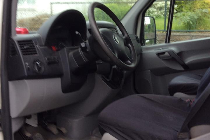 Hvid VW Crafter fra 2007