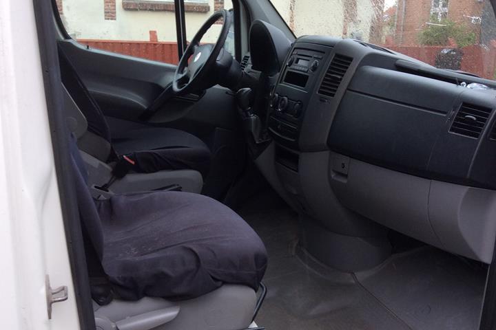 Hvid VW Crafter fra 2007