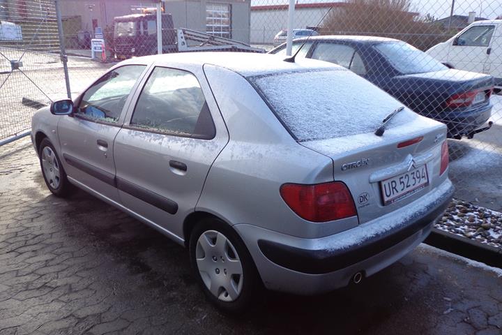 Sølv Citroën Xsara fra 2001