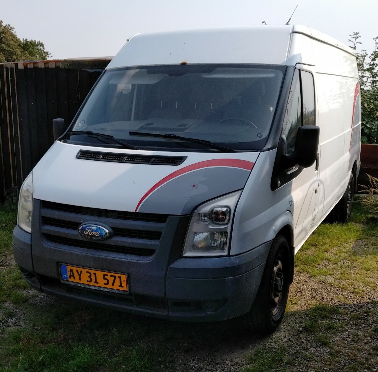 Hvid Ford Transit 350 L3 Van fra 2008