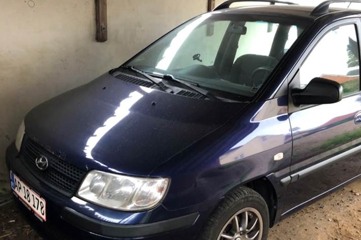 Blå Hyundai Matrix fra 2007