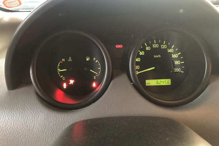 Sølv Chevrolet Kalos fra 2005