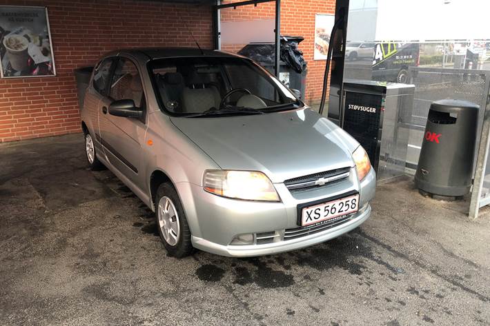 Sølv Chevrolet Kalos fra 2005