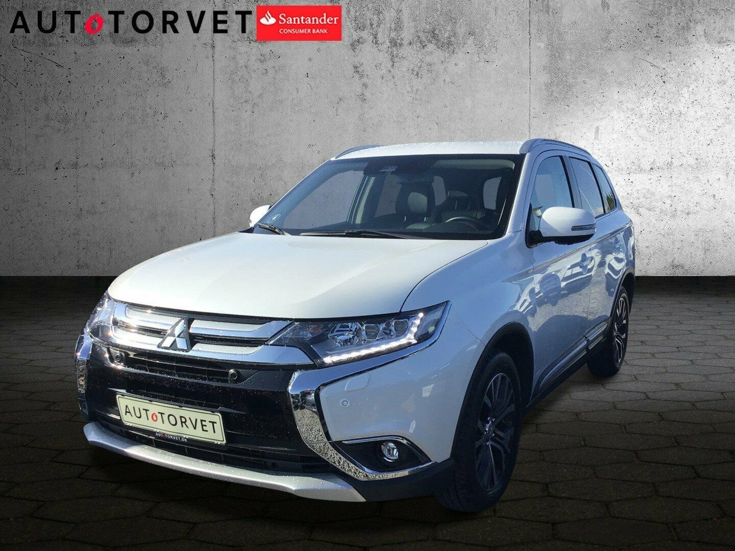 Guide til Mitsubishi Outlander 2.4 Plug-In Hybrid Top 4WD (Årgang 09/2018 - 09/2019)