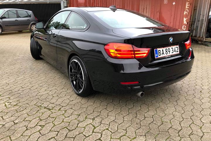 Sort BMW 420d fra 2014