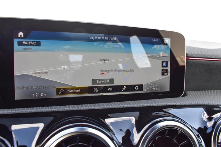 Grå Mercedes A180 d fra 2019