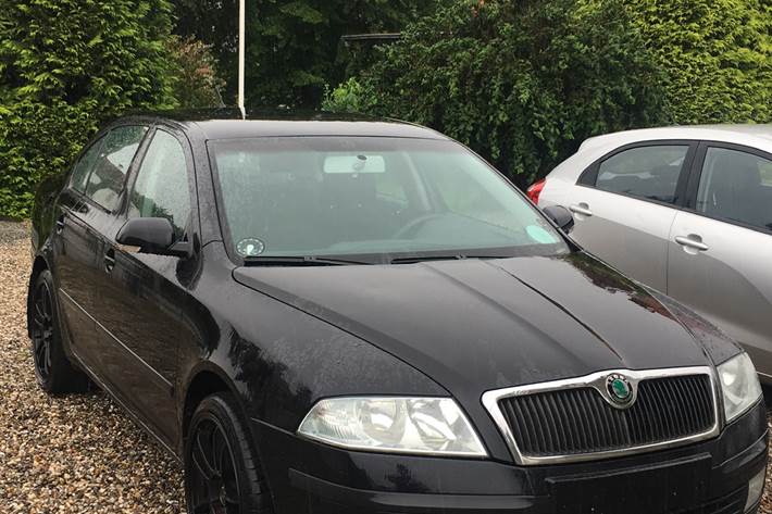 Sort Skoda Octavia fra 2007