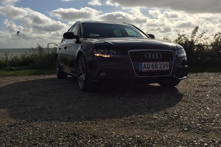 Sort Audi A4 fra 2011