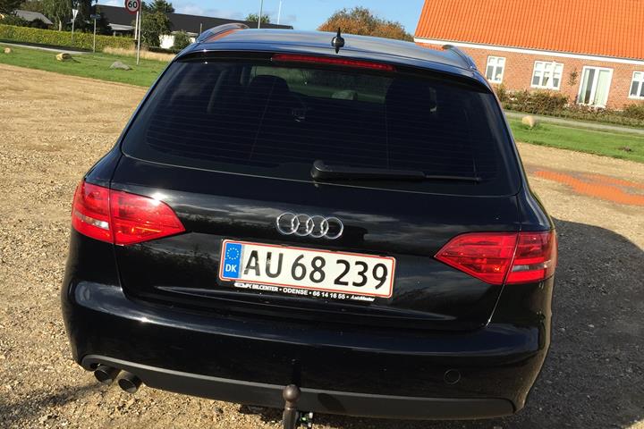 Sort Audi A4 fra 2011