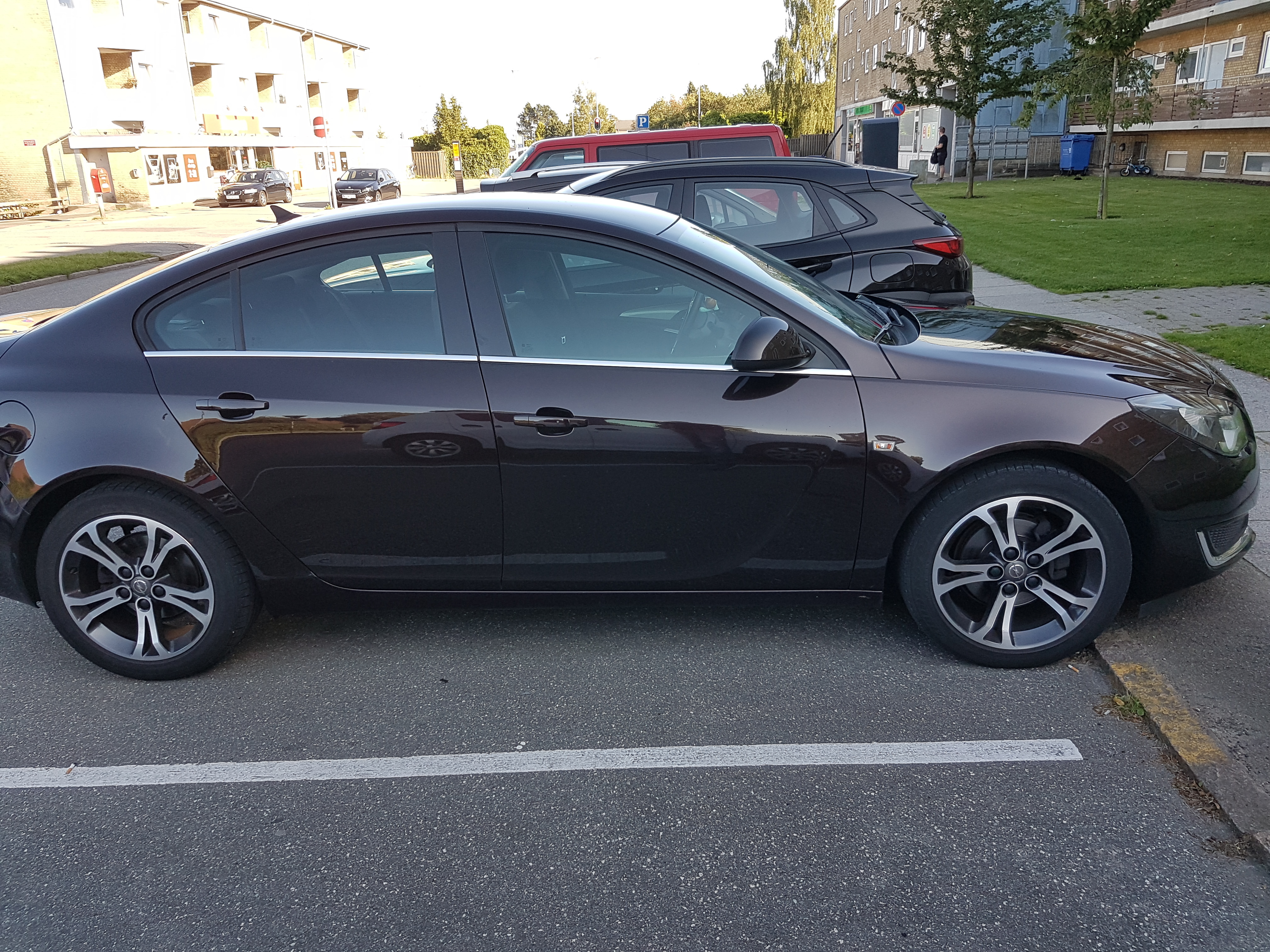 Brun Opel Insignia fra 2014