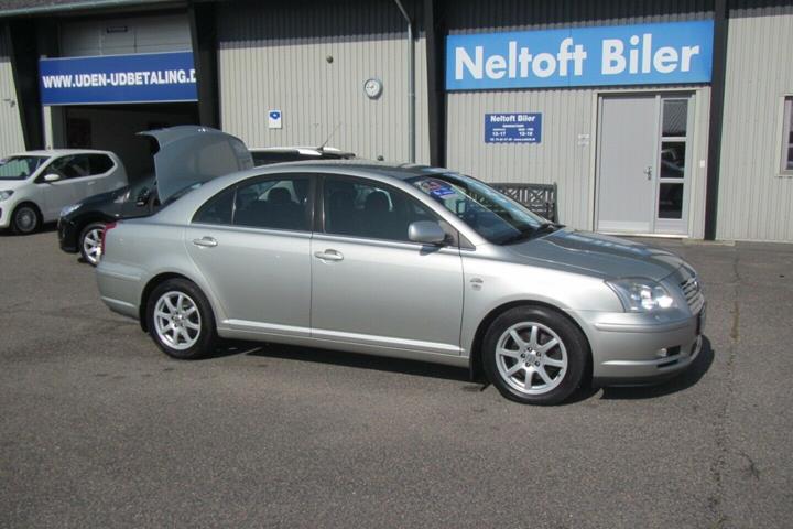undefined Toyota Avensis fra 2004