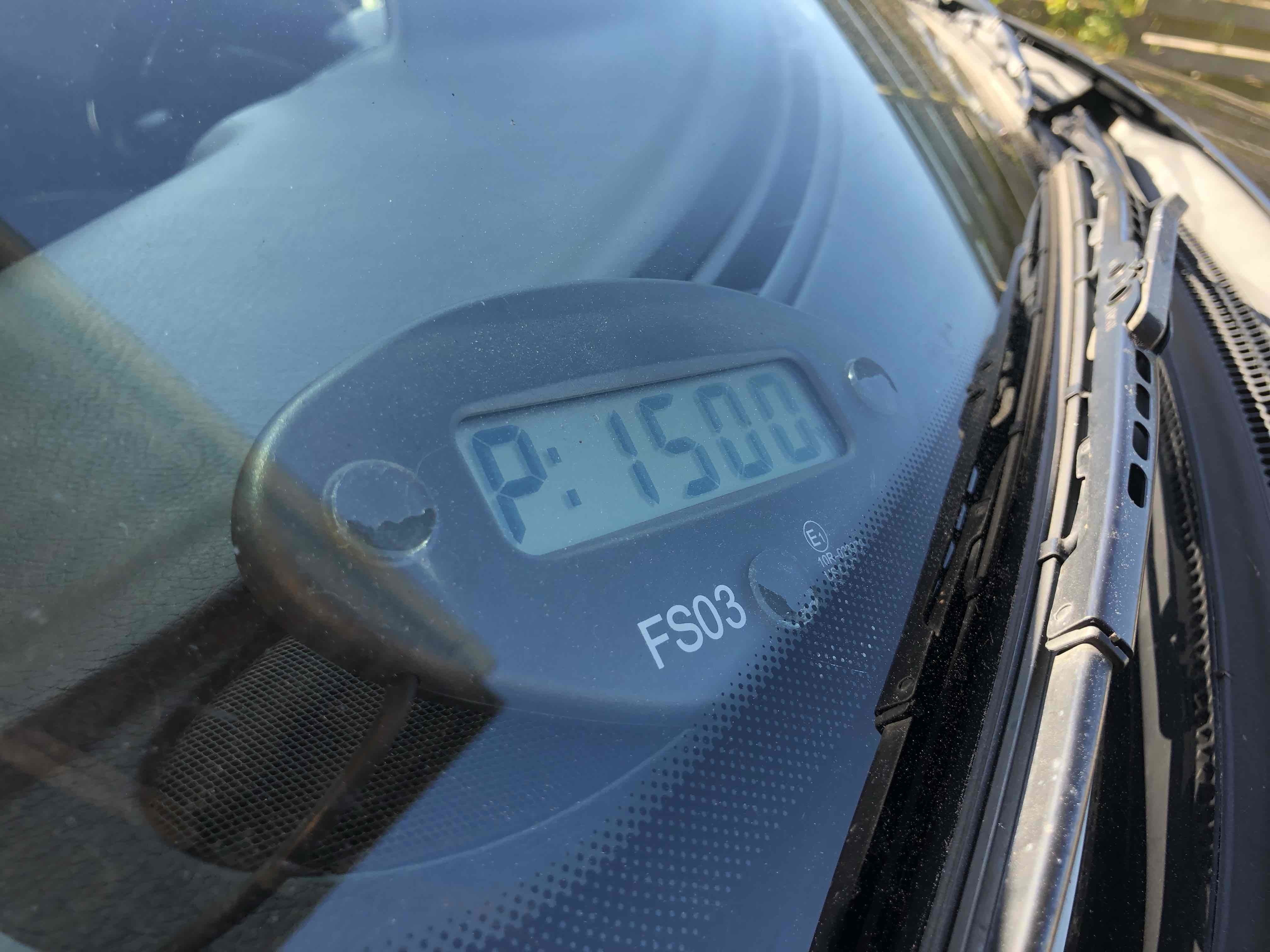 Sort Peugeot 406 fra 2000