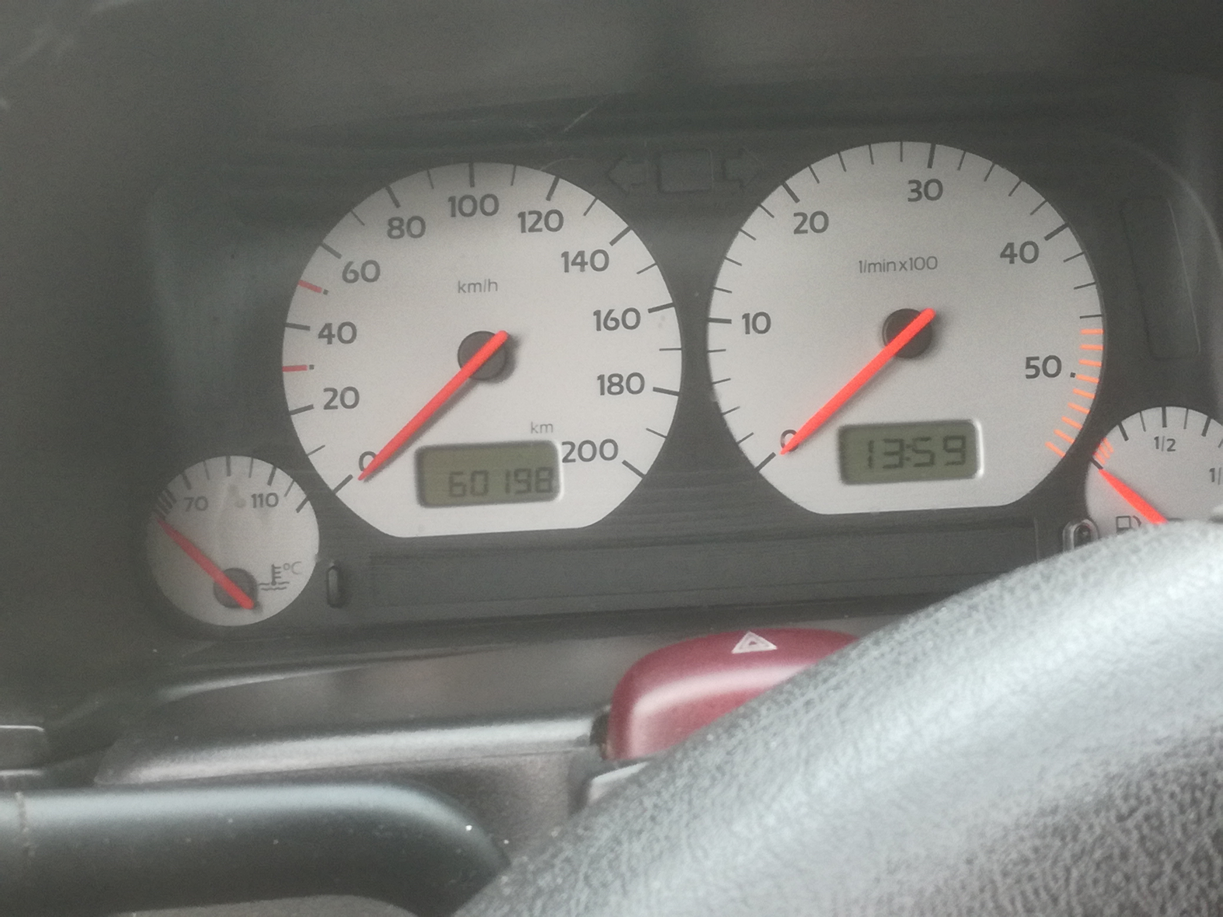 Hvid VW Golf III fra 1998