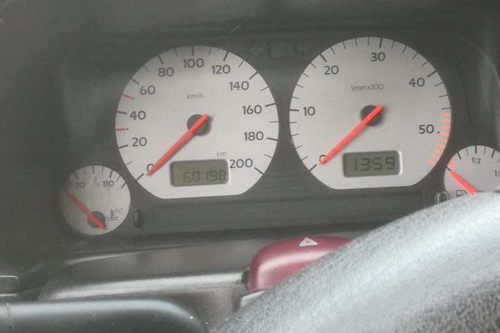 Hvid VW Golf III fra 1998