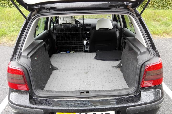 Sort VW Golf IV fra 1999