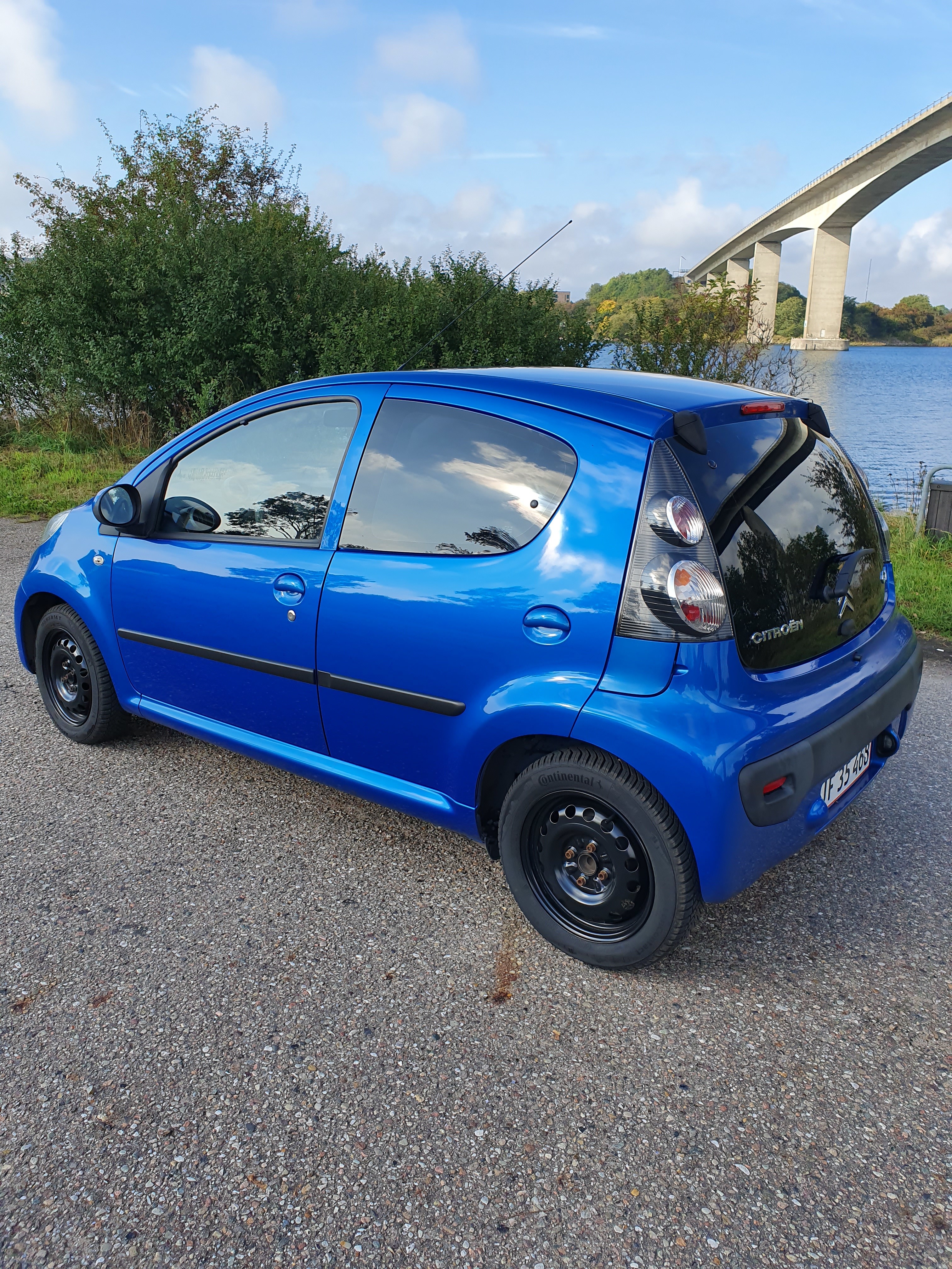 Blå Citroën C1 fra 2010