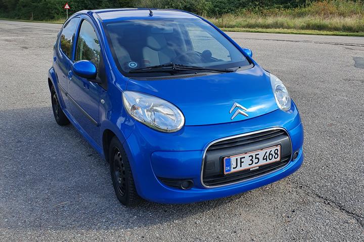 Blå Citroën C1 fra 2010