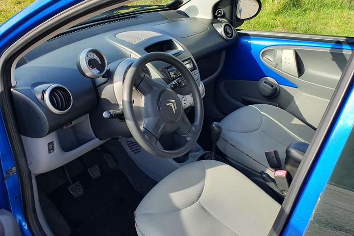Blå Citroën C1 fra 2010