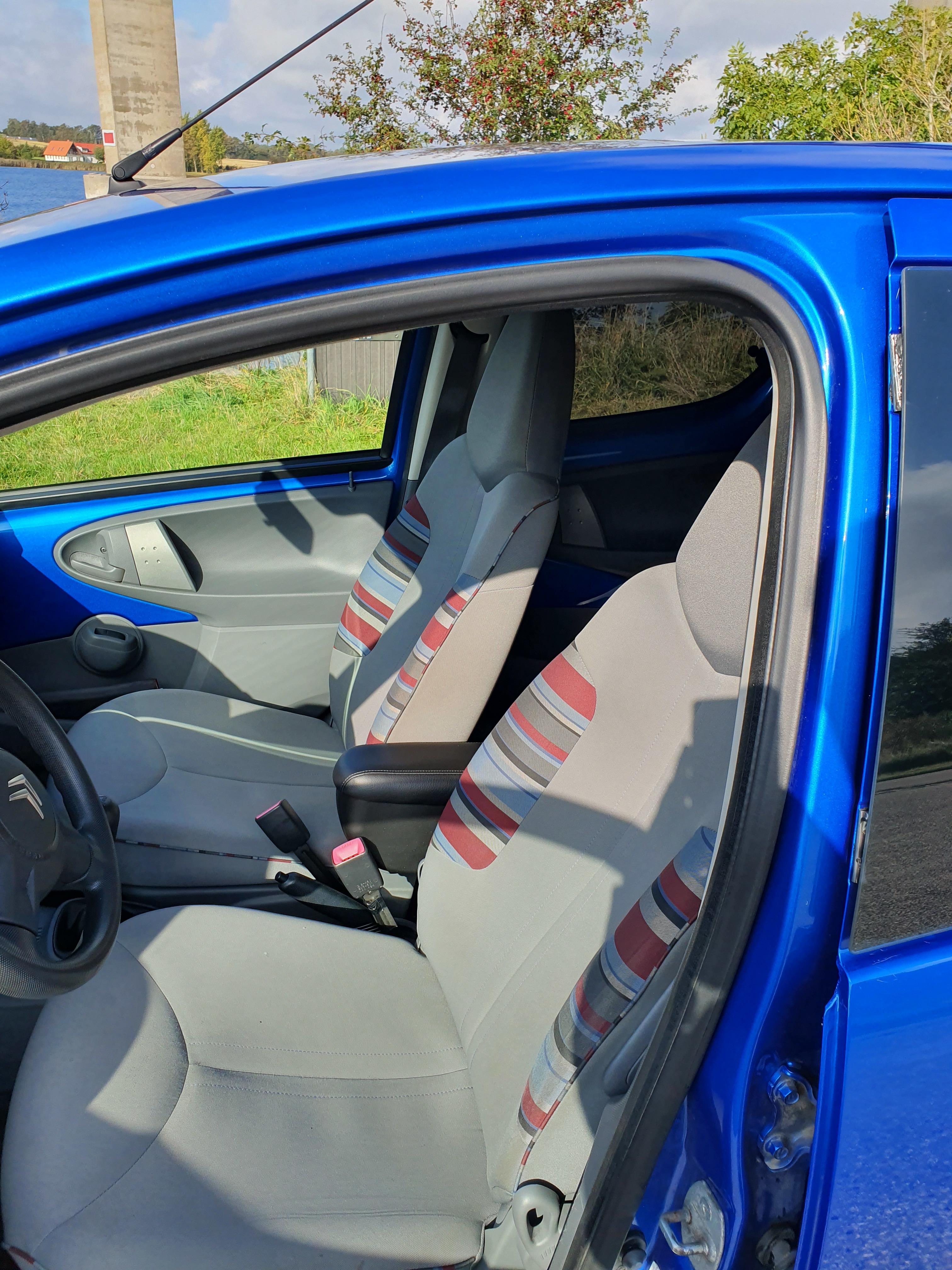 Blå Citroën C1 fra 2010