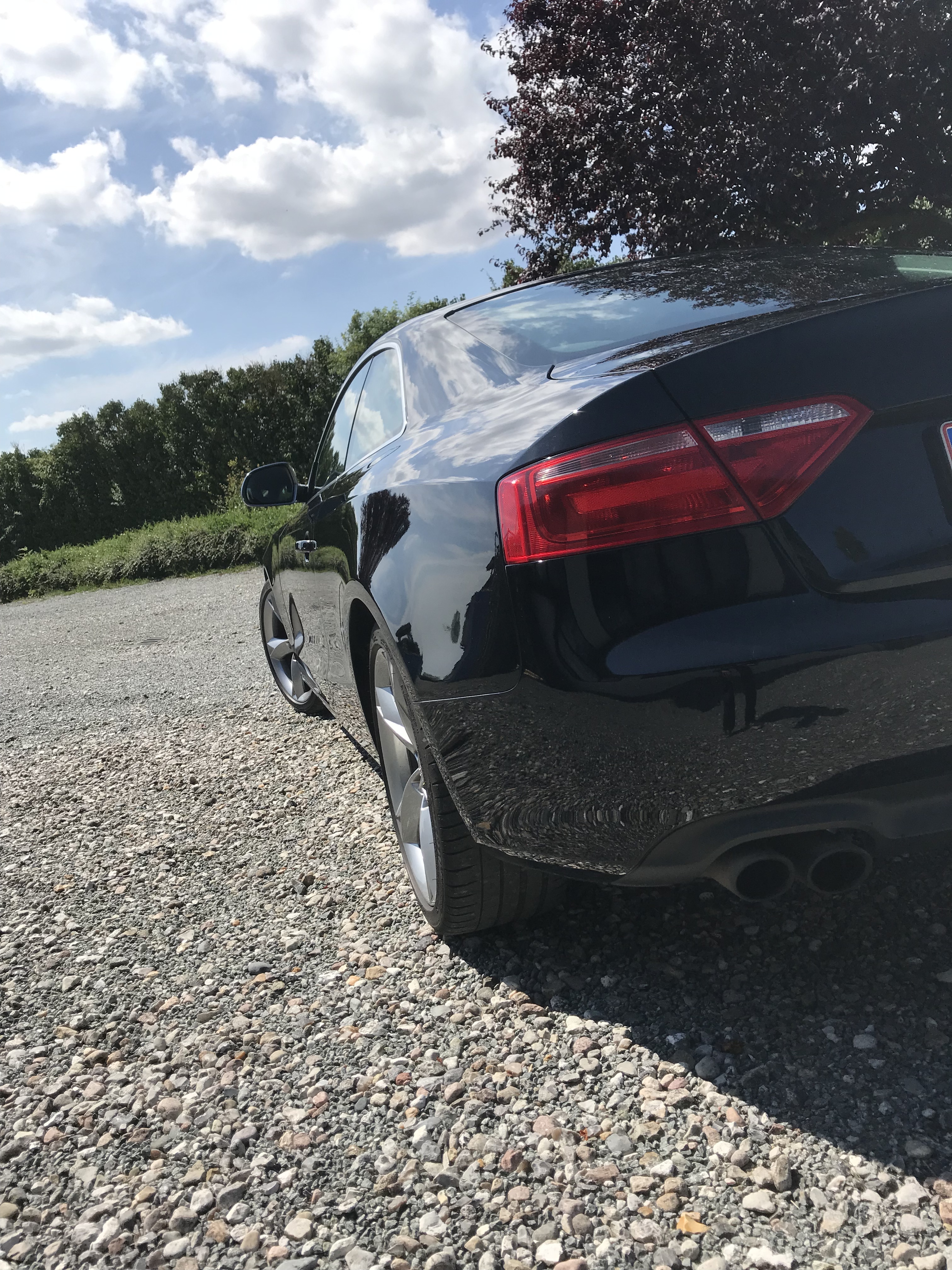 Sort Audi A5 fra 2008