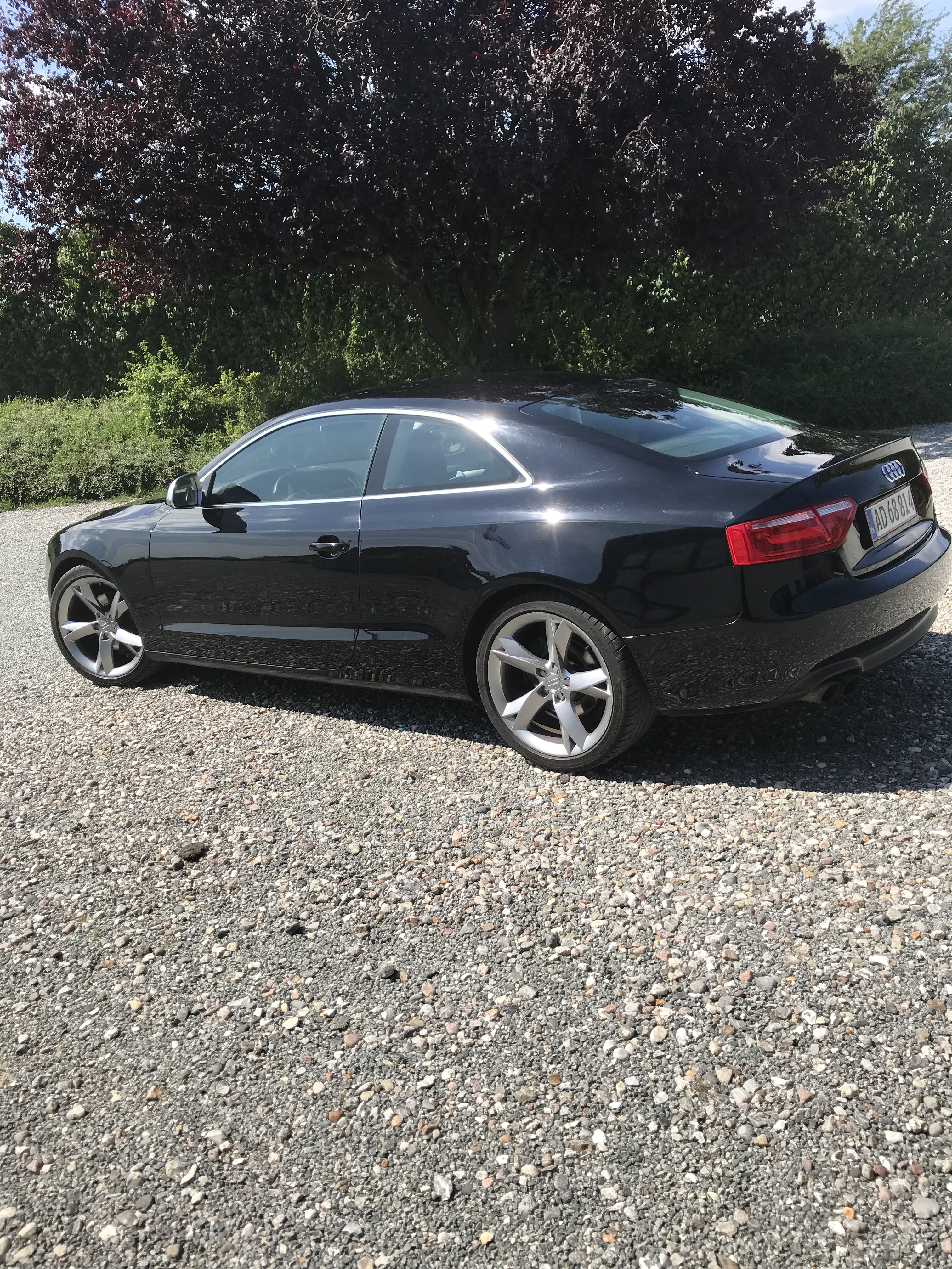 Sort Audi A5 fra 2008
