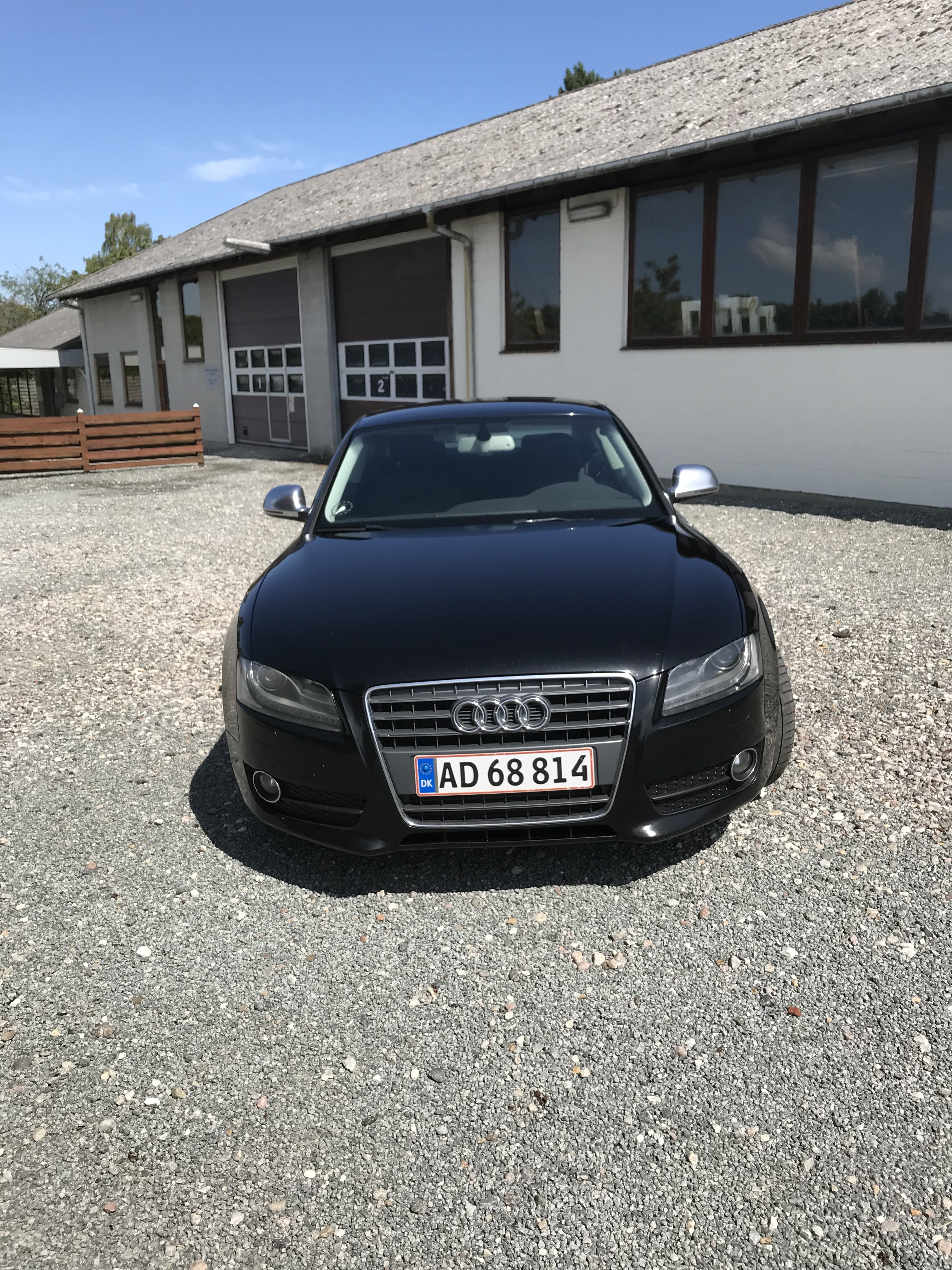 Sort Audi A5 fra 2008