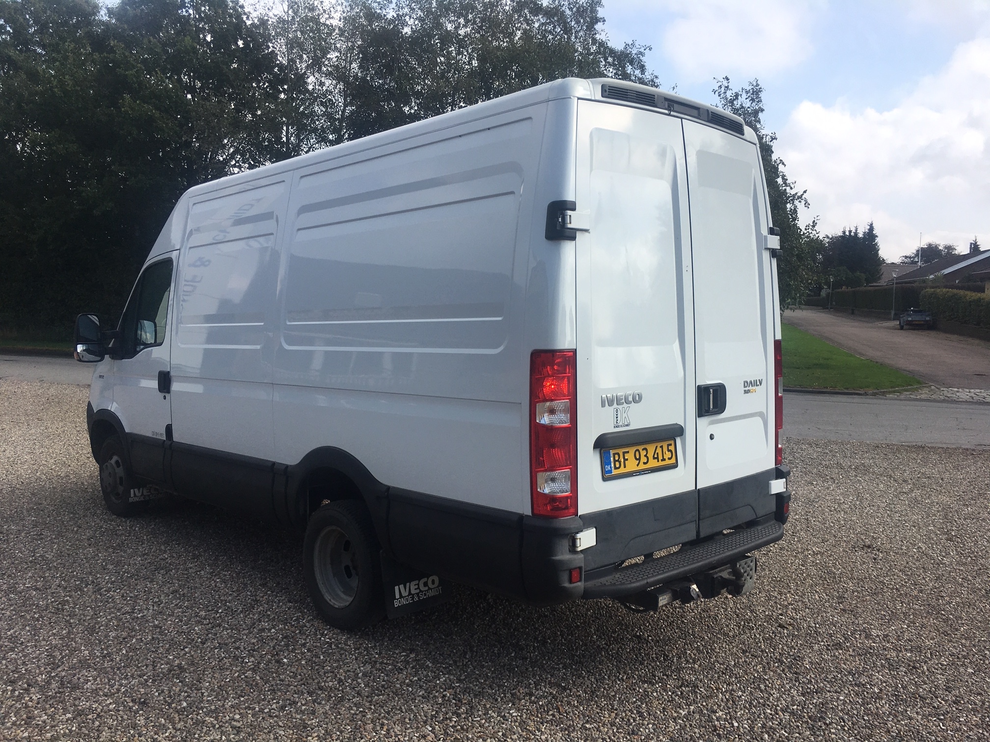 Hvid Iveco 35C15 fra 2010