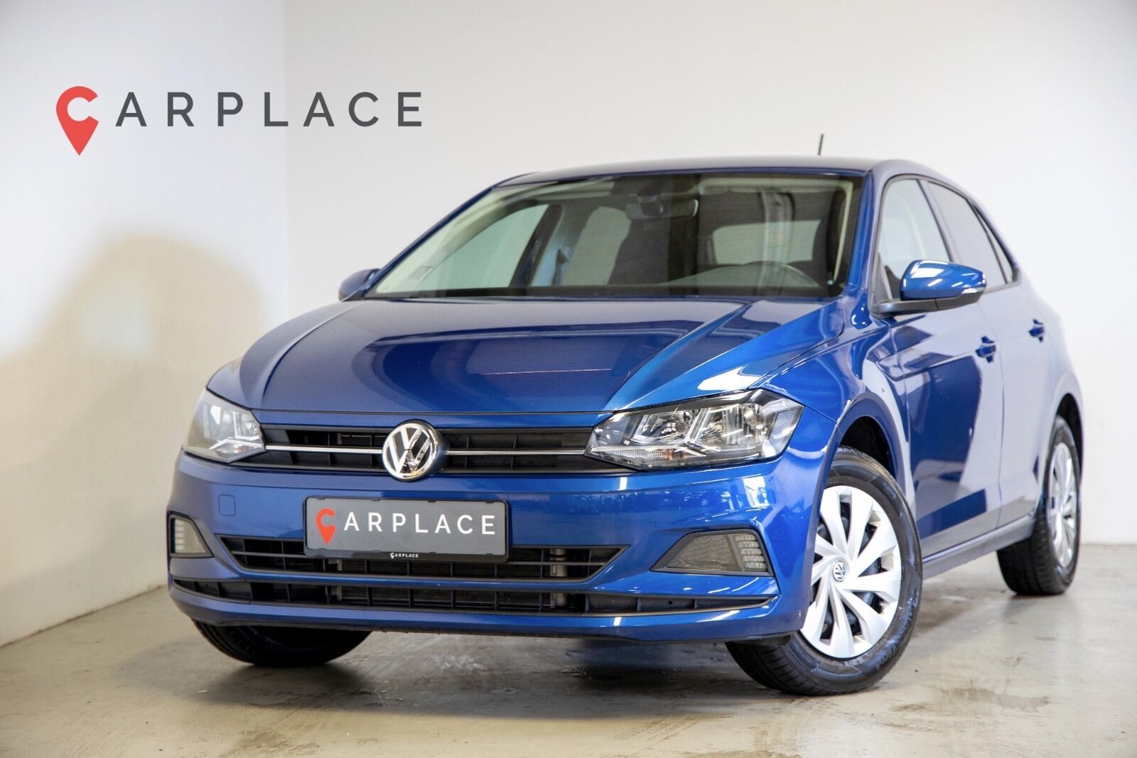 Blå VW Polo fra 2019