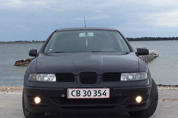 Sort Seat Leon fra 2000