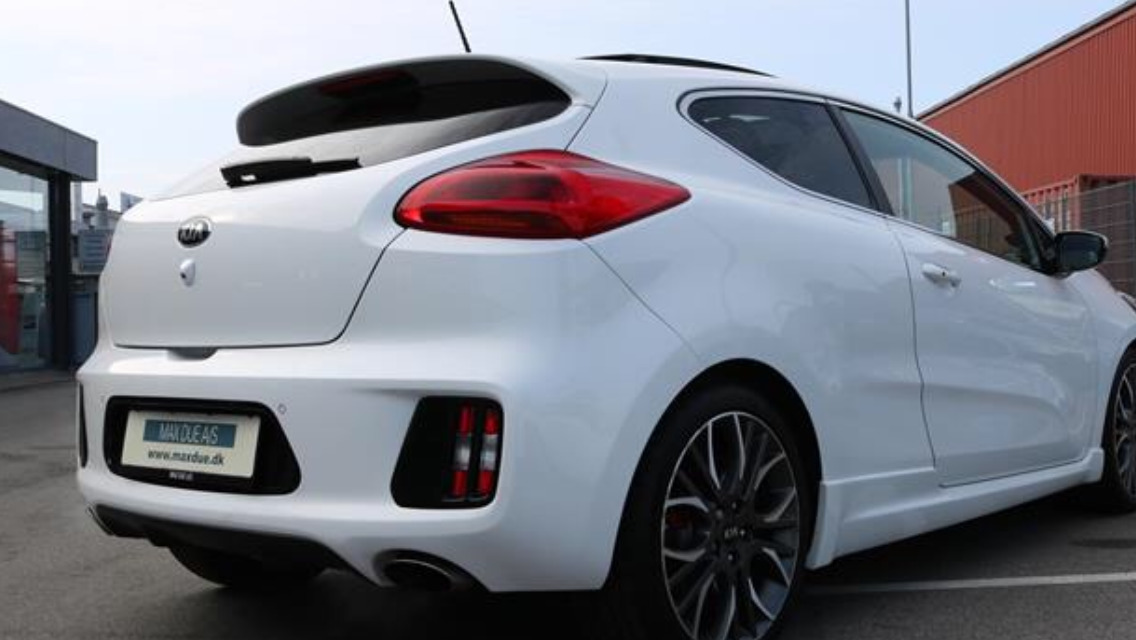 Hvid Kia Ceed fra 2014